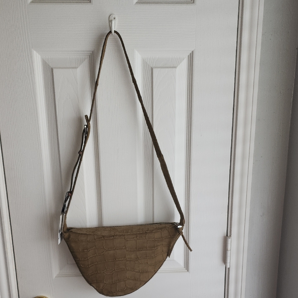 Zara Croc-Embossed Brown Crossbody Bag